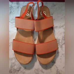 NIB SO Orange 3 Strap Sandals Women's Size 9